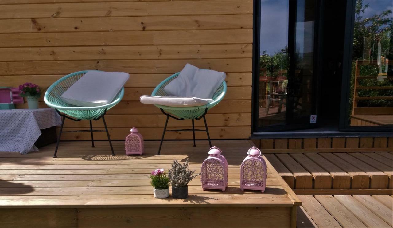 Glamping Hills Hotel Santa Comba de Rossas Kültér fotó