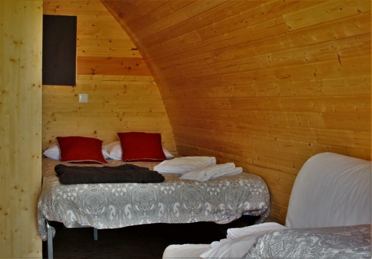 Glamping Hills Hotel Santa Comba de Rossas Kültér fotó