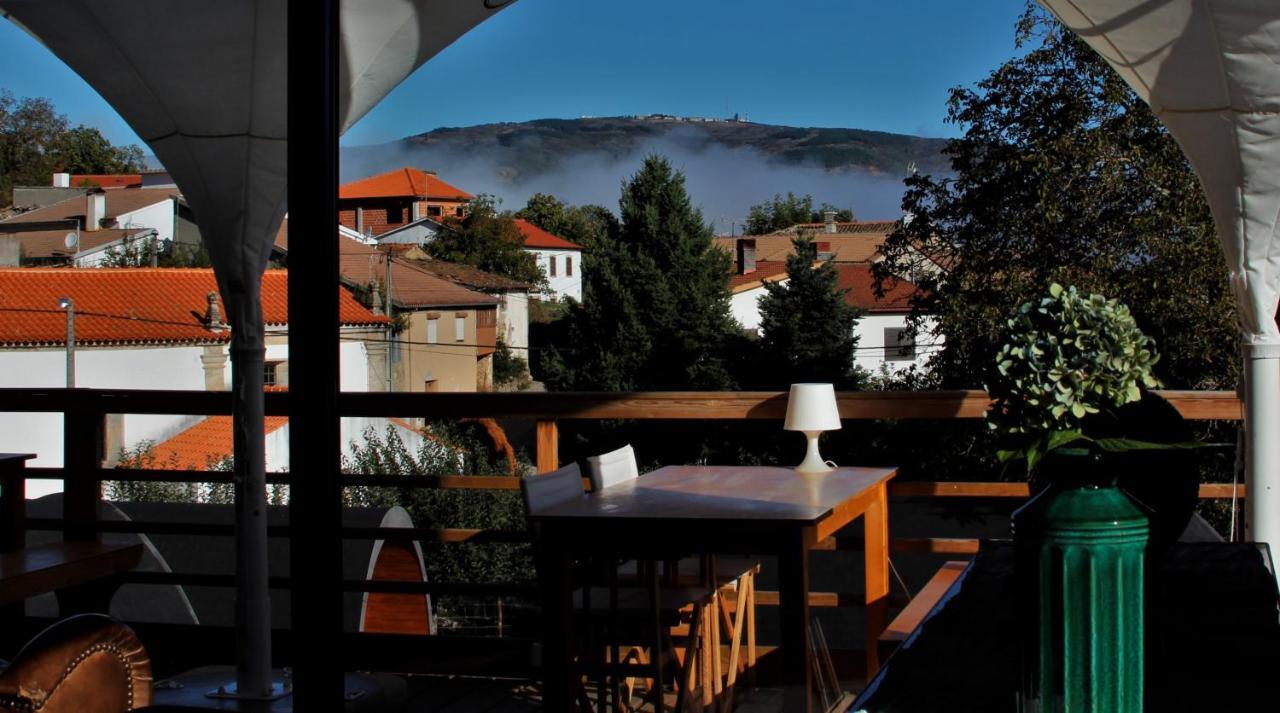 Glamping Hills Hotel Santa Comba de Rossas Kültér fotó